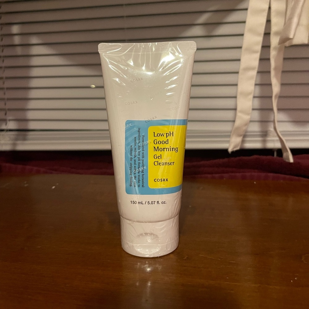 COSRX Low pH Good Morning Gel Cleanser
